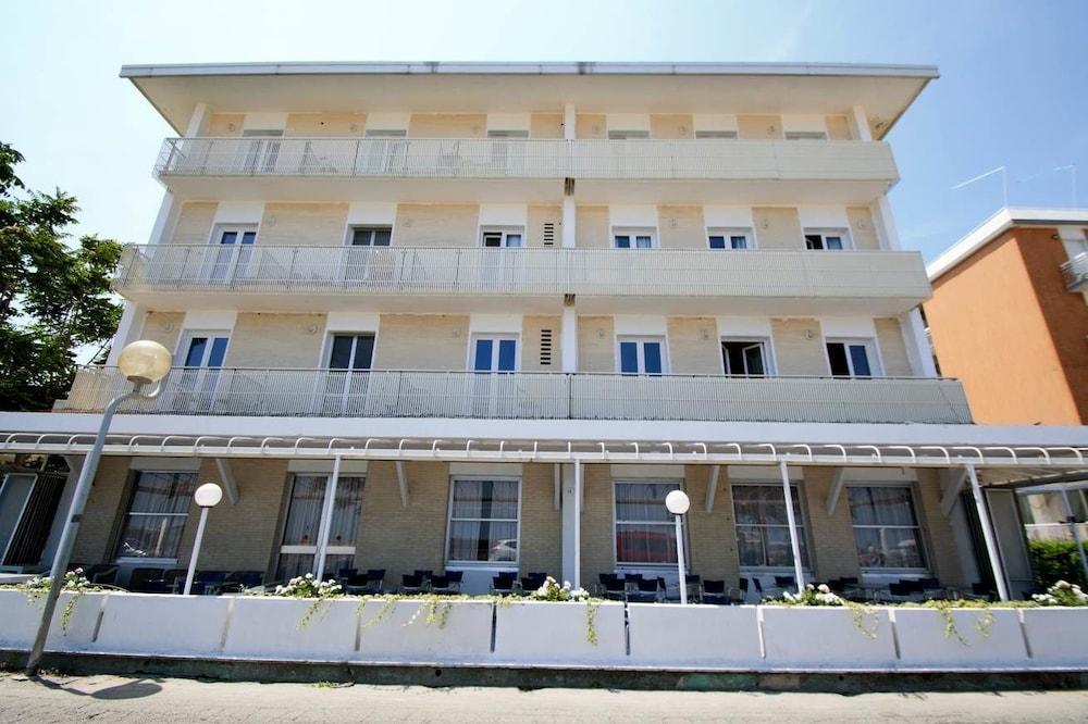 Hb Hotels Orchidea Blu Rimini Eksteriør billede