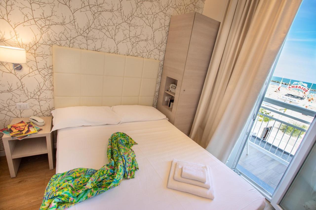 Hb Hotels Orchidea Blu Rimini Eksteriør billede