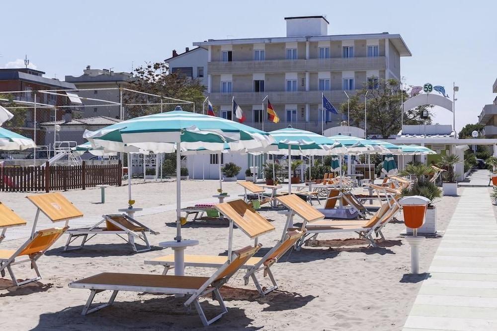 Hb Hotels Orchidea Blu Rimini Eksteriør billede