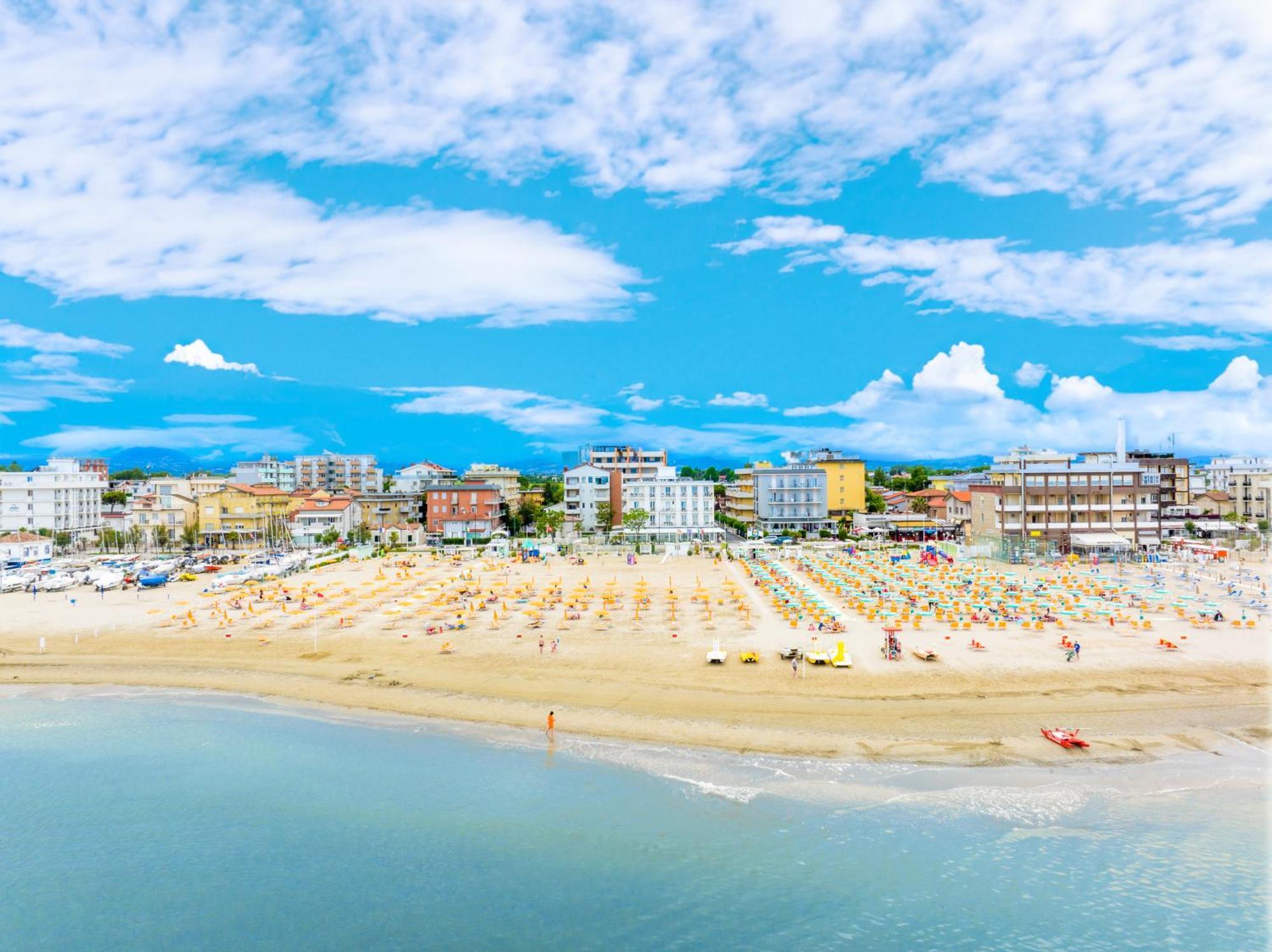 Hb Hotels Orchidea Blu Rimini Eksteriør billede